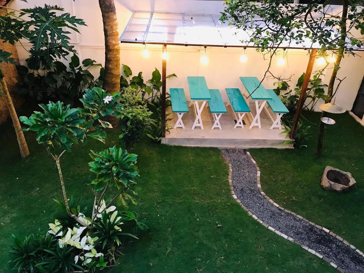 Double Mango Villa Katunayaka Bagian luar foto